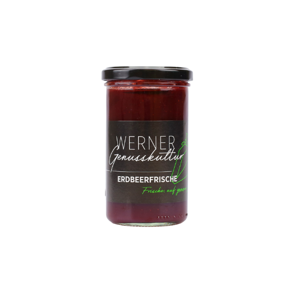Glas mit Erdbeermarmelade von Werner Genussküche, beschriftet mit „Erdbeerfrische“. Die Verpackung hebt die Frische und Qualität der Zutaten hervor, ideal für Brotaufstriche oder Desserts.